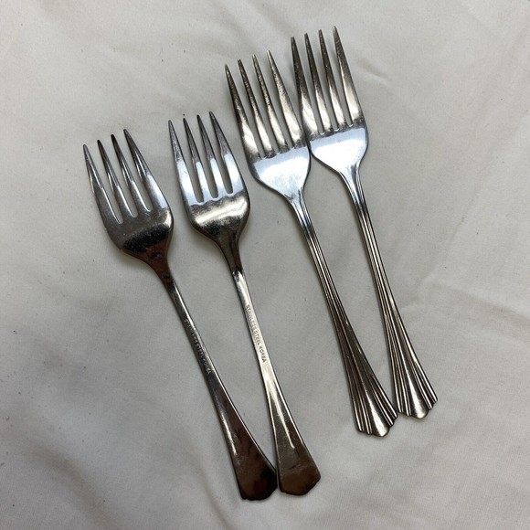 lot 4 1847 Rogers Bros E.P Korea stainless steel dessert forks set￼ 6.5” forks - Picture 9 of 11